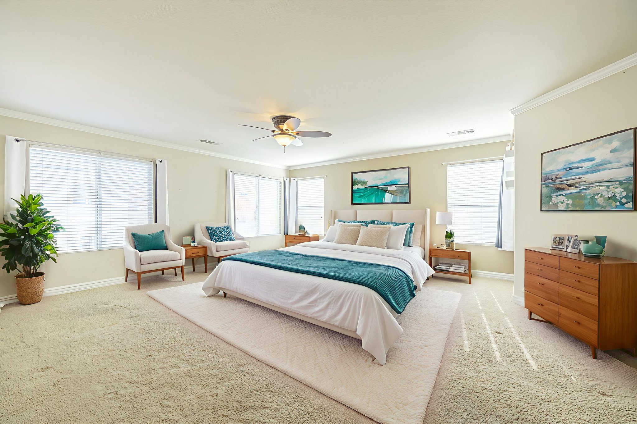 40-web-or-mls-AVOH--11(1) virtually staged