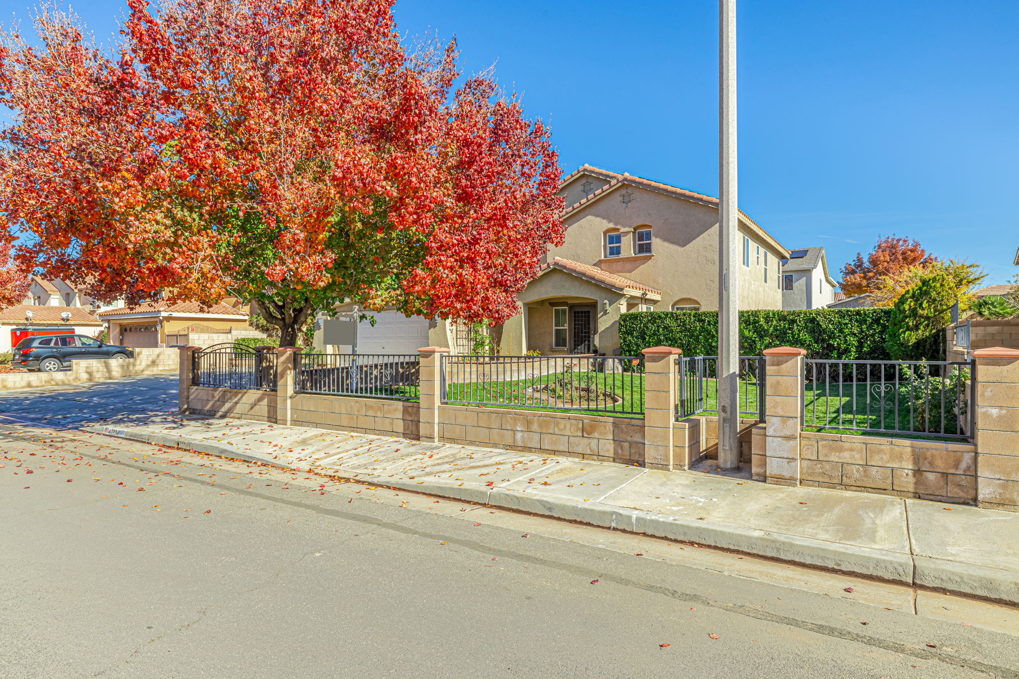 6-web-or-mls-AVOH--51